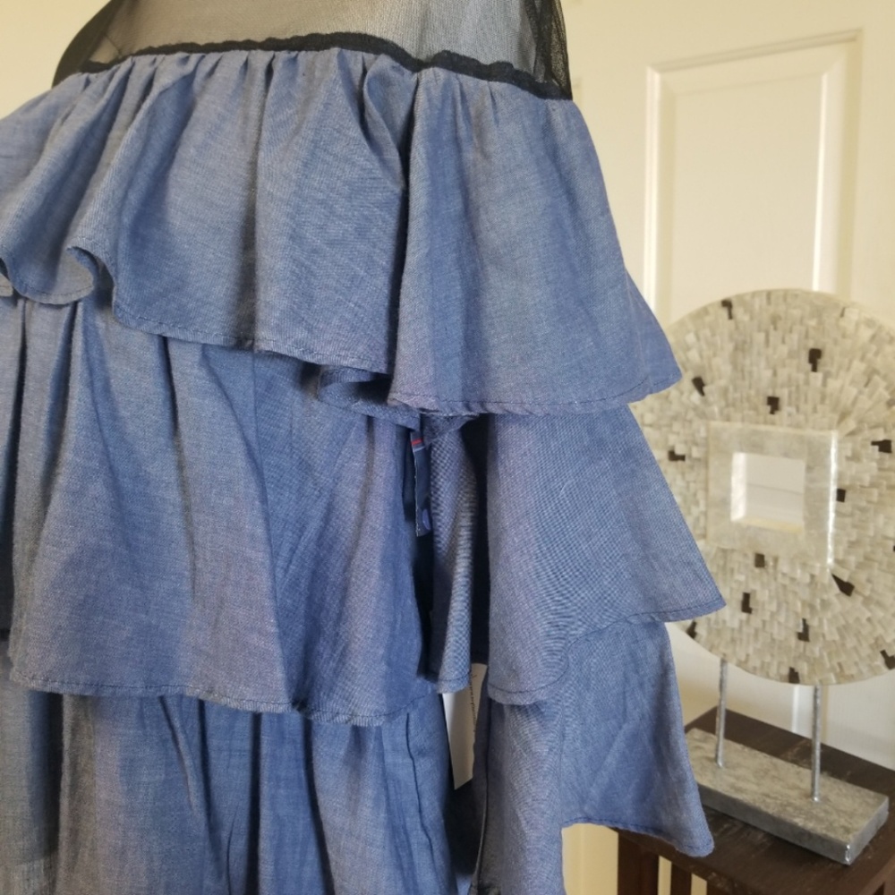 🆕️⬇️🎉HOST PICK🎉 Denim And Mesh Ruffle Layered Top - Picture 3 of 7